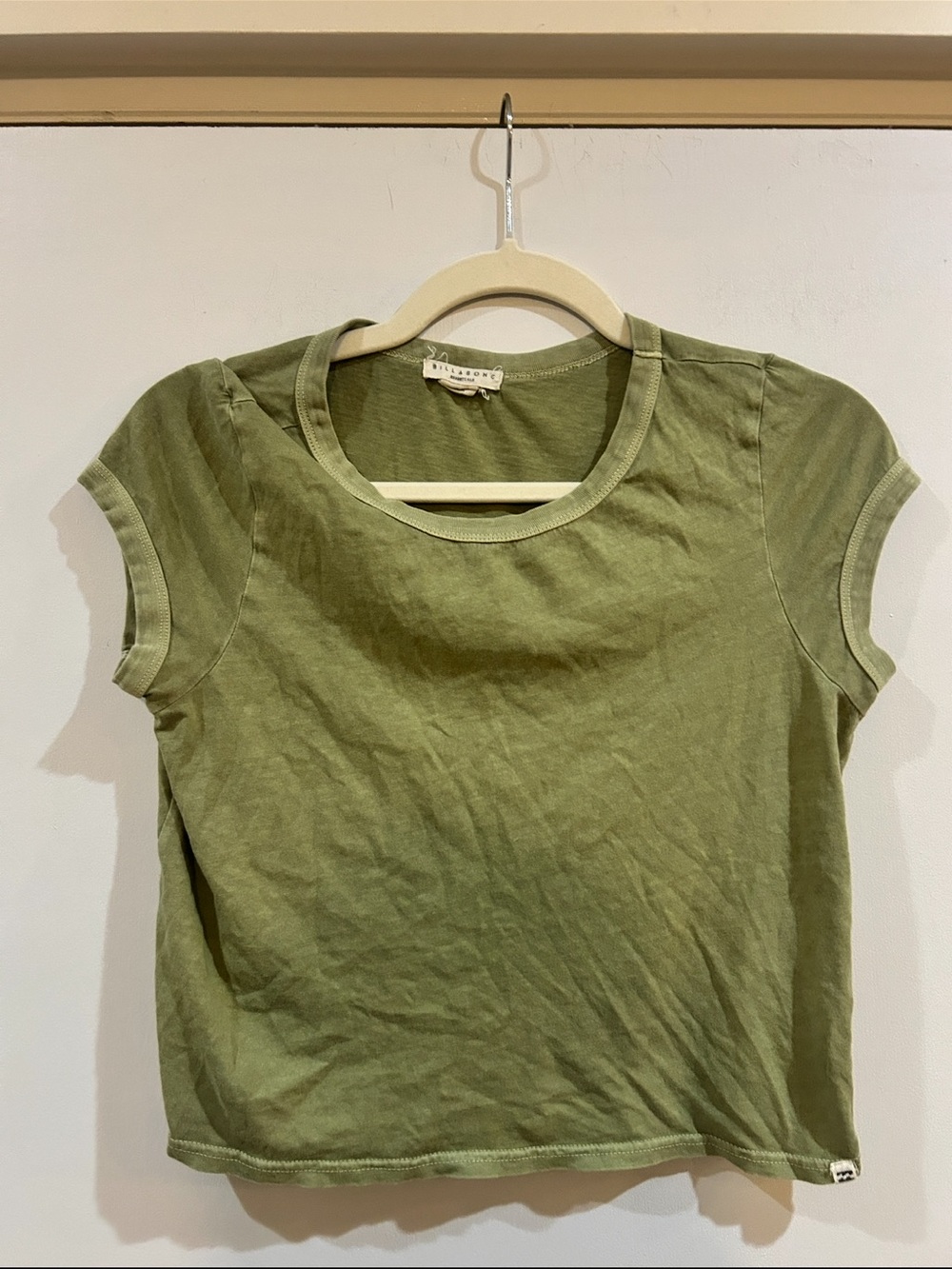 Billabong Olive Green Women's Short Sleeve Crew Tee